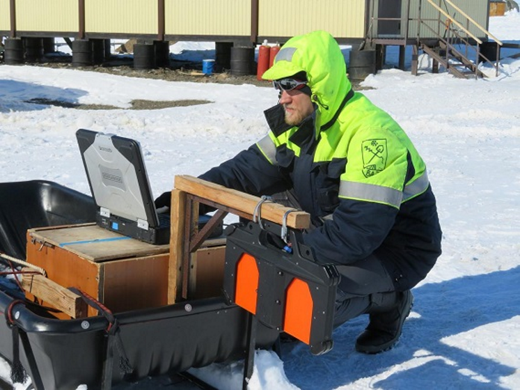 Panasonic Toughbook и «ФПК «ЭСТРА» представляют разработанный в России комплекс для бесконтактного измерения толщины льда «Пикор-Лед» - подробное фото